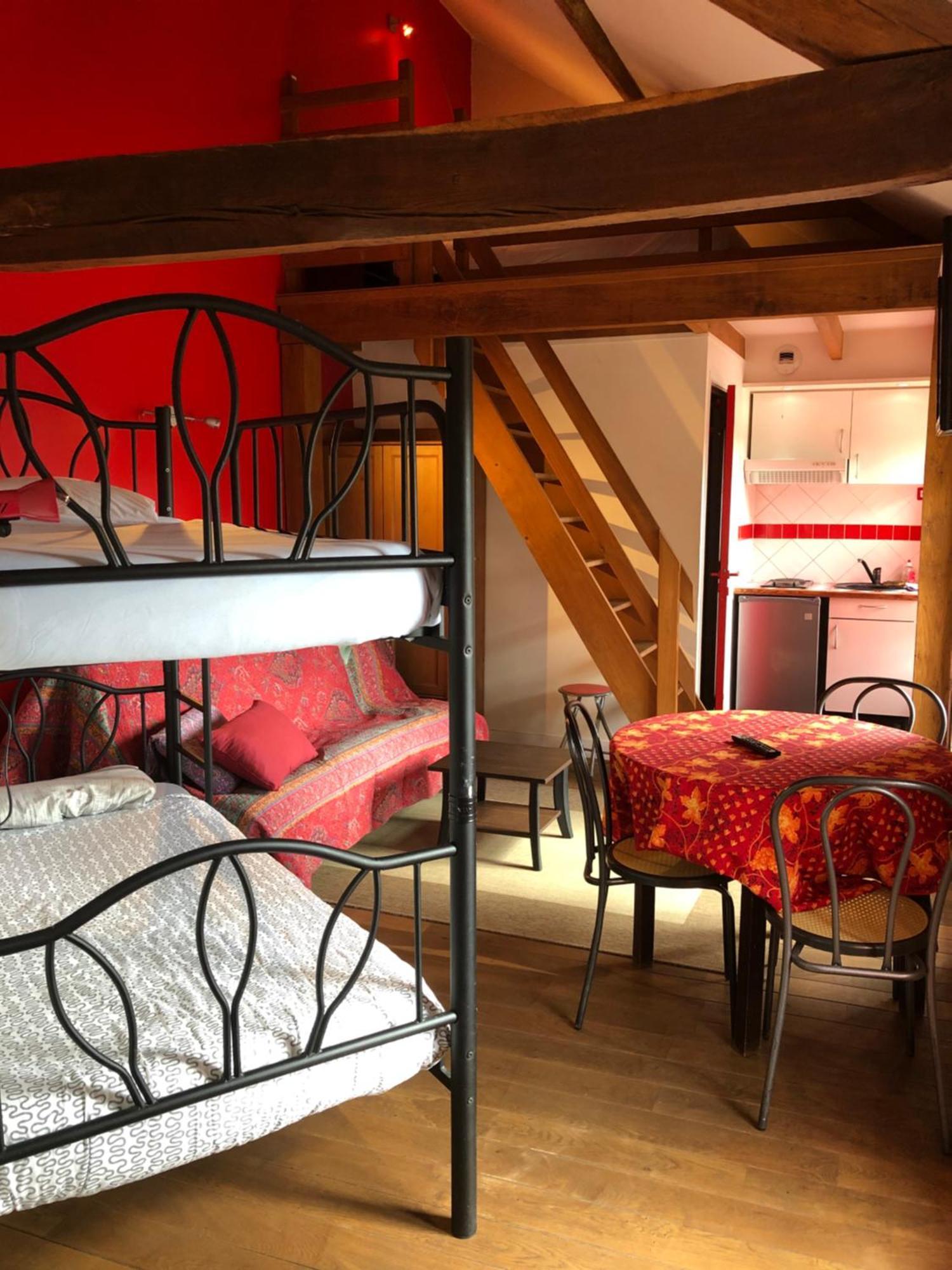 Appartements Et Chambres Le Vaumurier De Saint Lambert Экстерьер фото